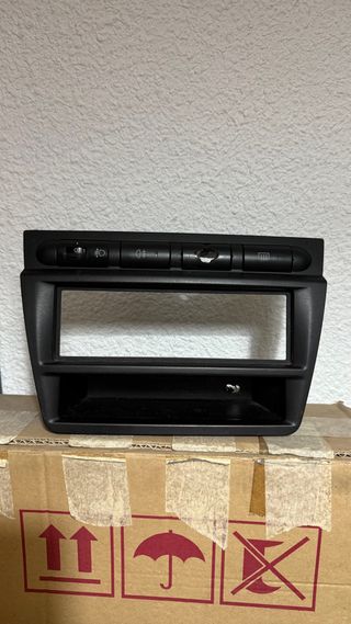Marco radio Kia Picanto