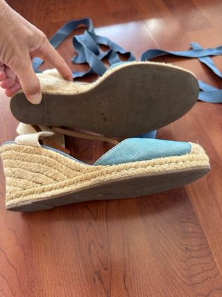 Zapatos cuña azul