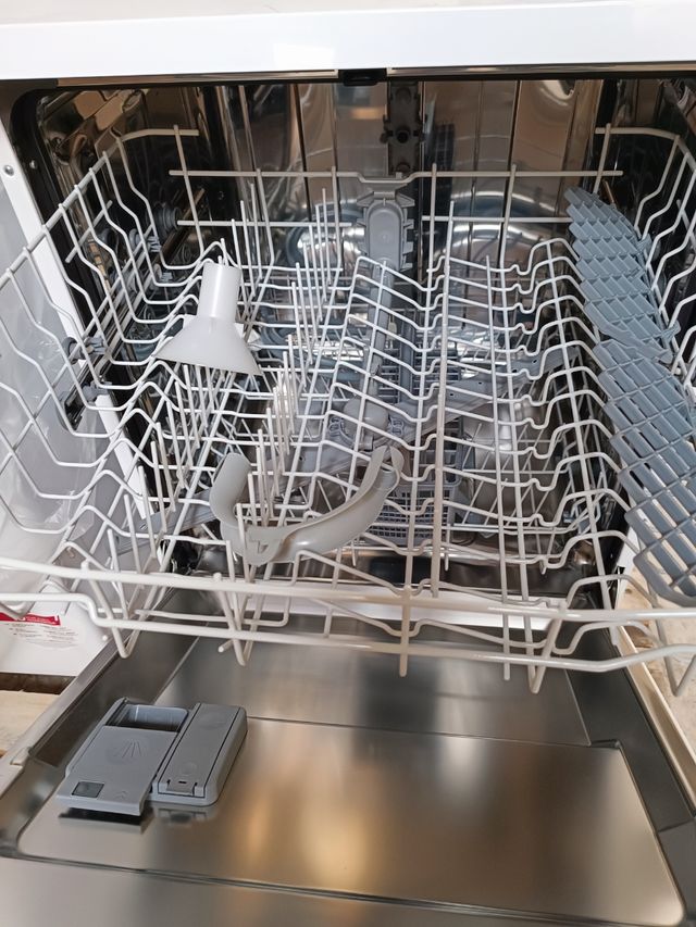 Lavavajillas Respekta libre instalación 60 cm