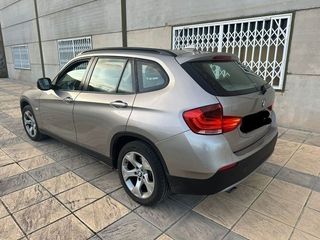 BMW X1 2012