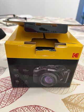 Kodak PixiPro AZ425 Cámara