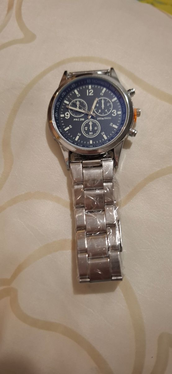 Reloj cronógrafo azul y plata