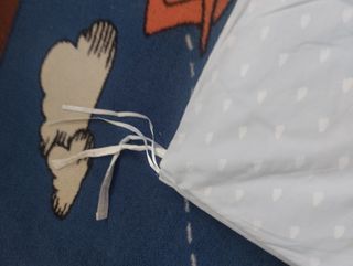 Colchón bebé látex para cuna y ropa de cuna.