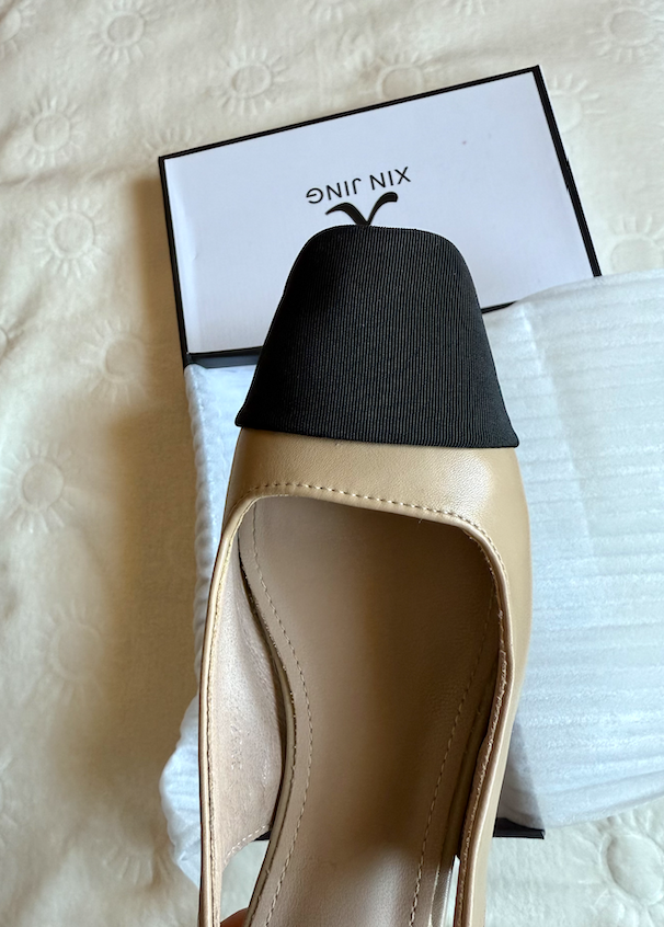 Scarpe Chanel Beige-Nero