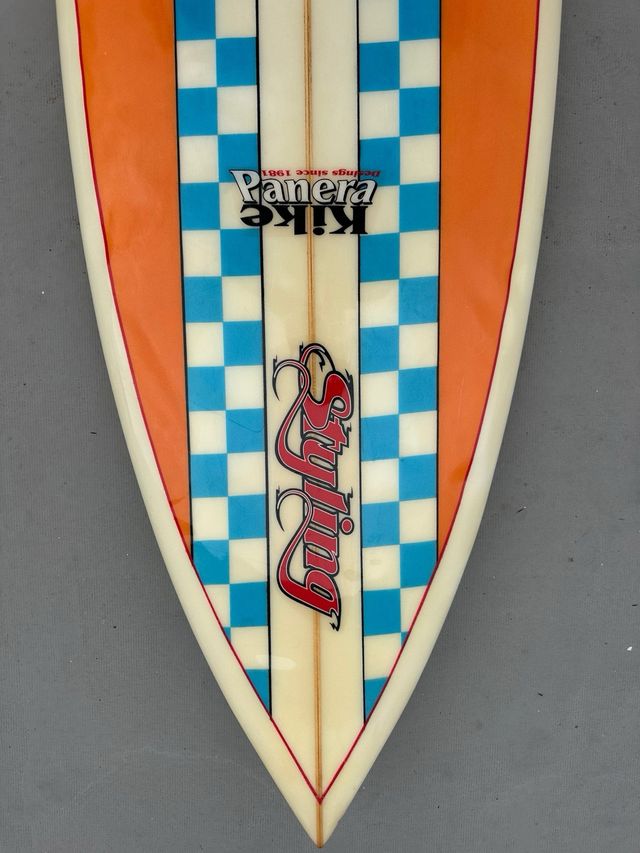 Tabla de surf Kike Panera modelo vintage los 80.