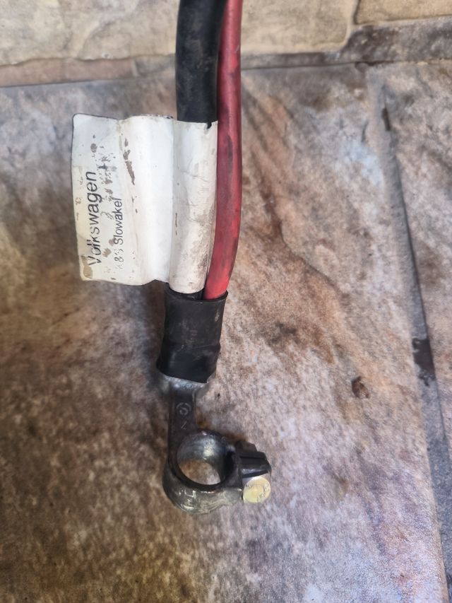 Bornes batería Seat León mk2