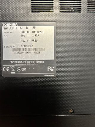 Portátil Toshiba L50-B-15F Gris procesador. i3