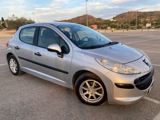 Peugeot 207 HDi Urban 