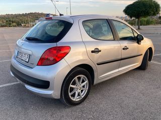 Peugeot 207 HDi Urban 