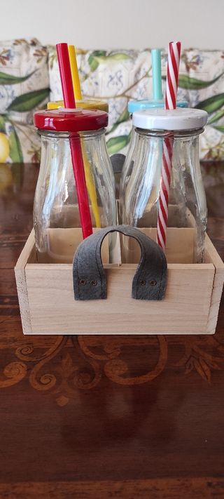 Set 4 Bottigliette Latte Vintage