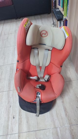 Silla coche Cybex grupo 1-2.
