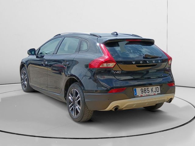 Volvo V40 Plus