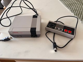NES Classic Mini - Nintendo