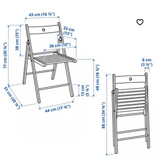 Silla plegable blanca de madera