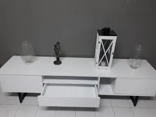 MUEBLE BAJO TV INDUSTRIAL II BLANCO