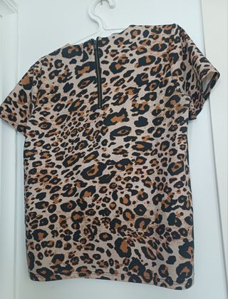 Camisa ONLY leopardo talla L