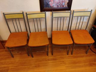4 Sillas Comedor - Metal y Tela