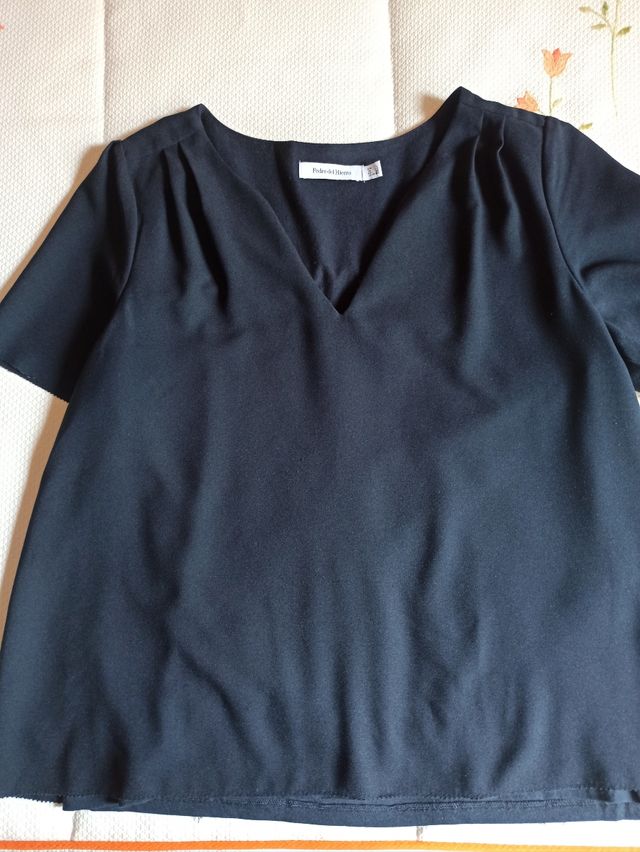 Blusa negra Pedro del Hierro