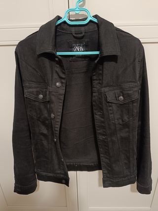 Chaqueta vaquera Zara negra
