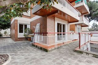 Dúplex en venta en Vallcarca i els Penitents en Barcelona