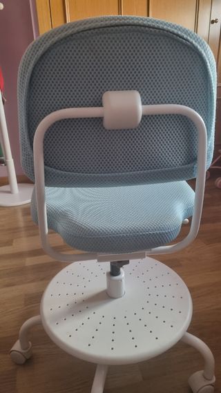 Silla escritorio infantil giratoria. Modelo VIMUND