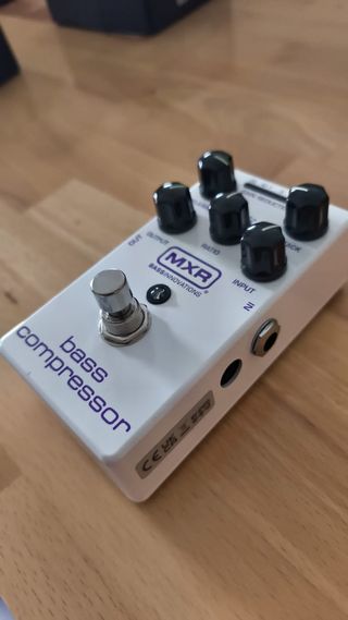 MXR M87 Bajo Compresor