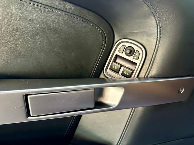 Aston Martin DB9 Coupé 5.9 V12 450cv