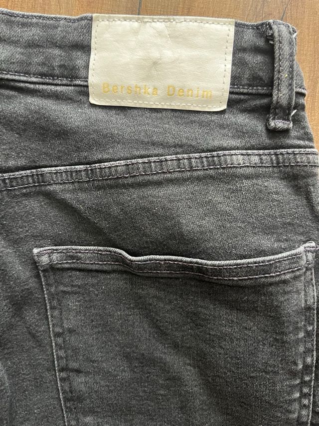 Vaqueros negros pitillo