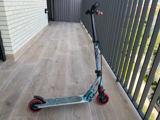 Patinete Oxelo MID5 azul