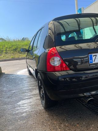 Renault Clio 2004
