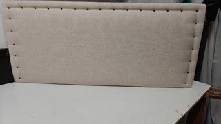 Cabecero cama beige - tejido chenilla con tachuela
