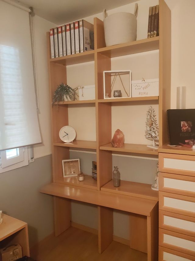 Estantería madera buena como nueva