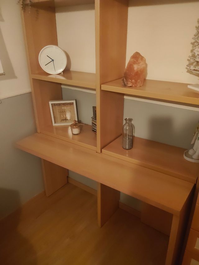 Estantería madera buena como nueva