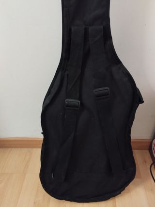 Guitarra eléctrica Cort + Amplificador Blackstar