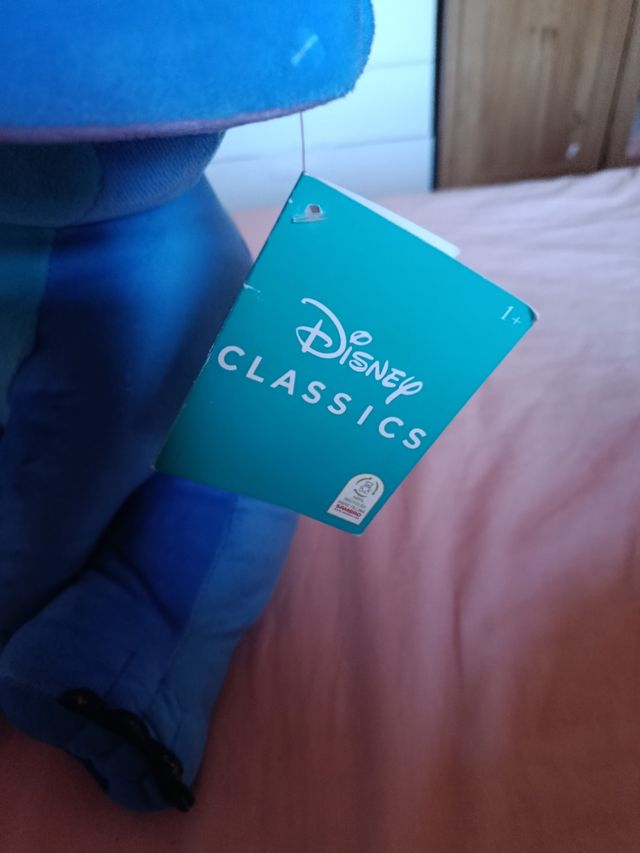 Stitch Disney Classics peluche con sonido 