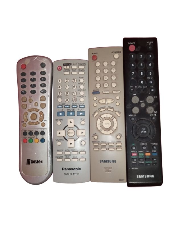 Mandos a distancia: Antena, DVD, TV