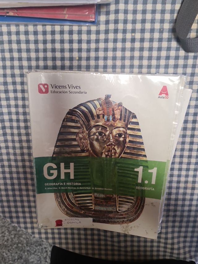 Libro de geografía e historia de 1ro de la eso
