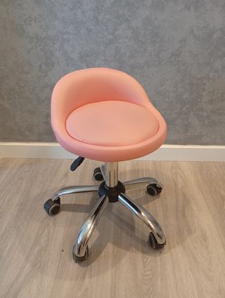 Taburete giratorio rosa