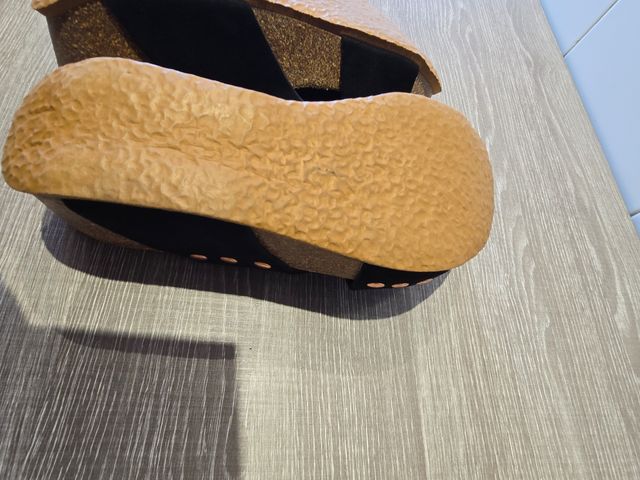 Chanclas Koala Bay negras cuña