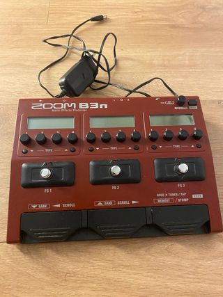 Zoom B3n Pedalera Multiefectos Bajo