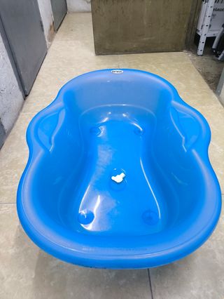 2 bañeras bebé más alzador,caballete,patas la azul