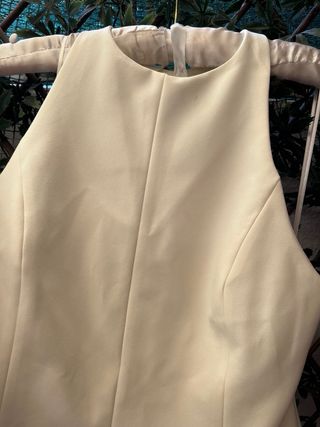 Blusa blanca sin mangas, talla M
