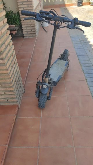 MTB o bici dé montaña y dé paseo y regalo patinete