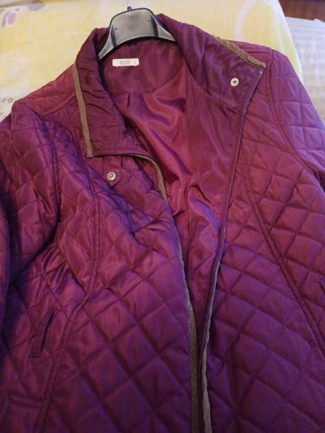 Chaqueta acolchada Deice morada