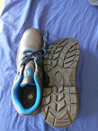 Zapatos seguridad - negros y azules