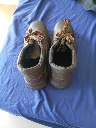 Zapatos seguridad - negros y azules