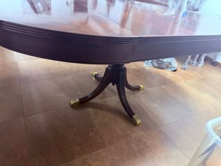 Mesa oval extensible madera