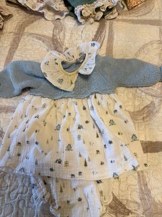 Ropa bebé: Pijama y vestido de 3-6 meses