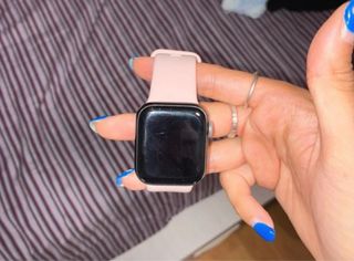 Apple Watch SE 2022 Rosa 40mm