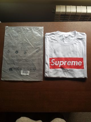 Camiseta Supreme